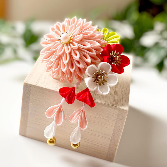 Mamio♪さま専用 七五三髪飾りセット 朱色×桜色6-63 Mamio♪さま専用 七五三髪飾りセット 朱色×桜色6-63 季節・年中
