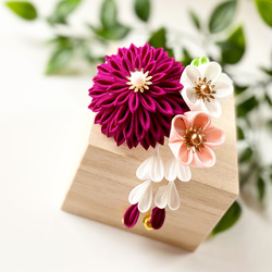 上質な髪飾りで豊かなハレの日を～ 七五三髪飾り7歳様向け 白・ピンク