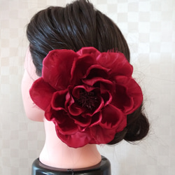 ヘアーアクセサリー　ドレスフラワー 深紅薔薇一輪 1枚目の画像