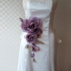 ウェディング　お花のアクセサリー　（ドレス飾り、髪飾り）　パープル 2枚目の画像