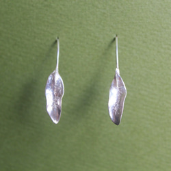 925S 溫柔的葉子耳環 Leaves Earrings 第1張的照片