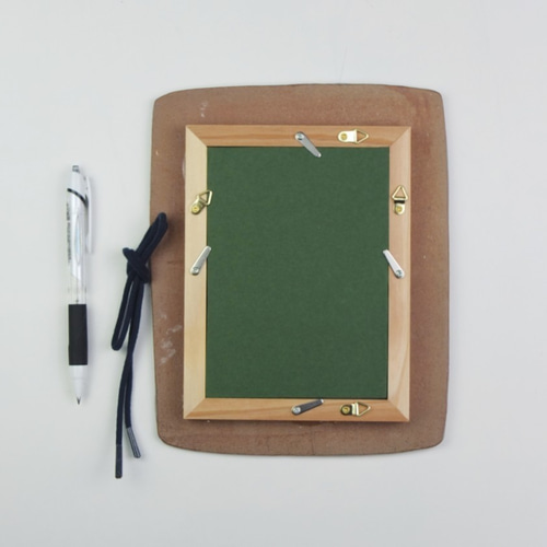 陶器の額縁 ハンドメイド オリジナルフレーム 一点物（グレイ、金面先