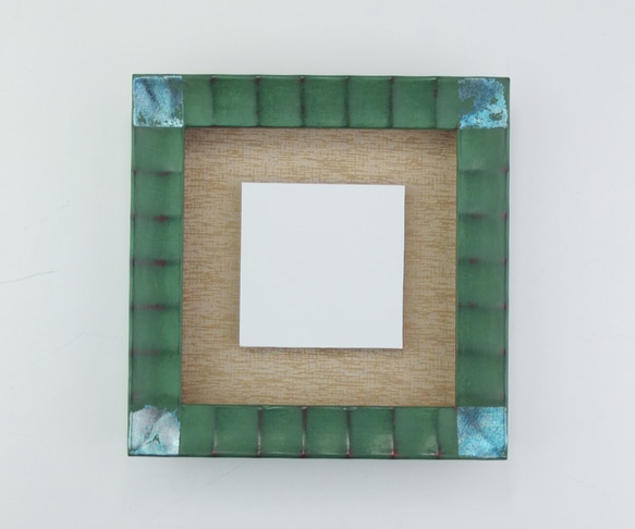 ボックス型額縁　ハンドメイド　オリジナルフレーム　一点物（緑） 1枚目の画像
