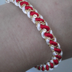 組紐のブレスレット『陽光』赤×白 赤・白＆金チェーン 正絹糸八つ組