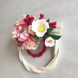 芍薬（ピオニー）お正月飾り・しめ縄飾り【ラタンベース】 3枚目の画像