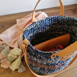 ◈2way◈ミックス糸のかごバッグ ＊wool×blue ＊ 3枚目の画像