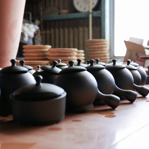 愛知県常滑産】澤田朋大さん作・急須・平（大）・250cc ポット・急須