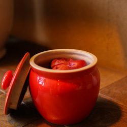 紅白　結婚お祝い、引っ越しお祝いに【creema限定】1600年創業 13代目職人 加藤さんのつくる甕（かめ）紅白セット 4枚目の画像