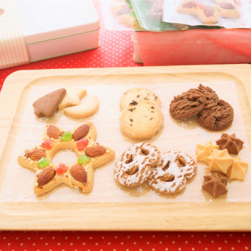 飾って食べれる、オーナメントクッキー入り「Xmasクッキー缶