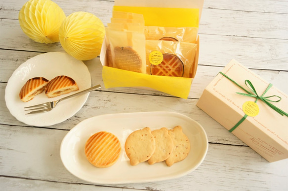 ＜レモンのお菓子ボックス・ロング＞「レモンのガレット」と「レモンピールクッキー」期間限定のお菓子です。 4枚目の画像