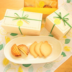 ＜レモンのお菓子ボックス・ロング＞「レモンのガレット」と「レモンピールクッキー」期間限定のお菓子です。 7枚目の画像