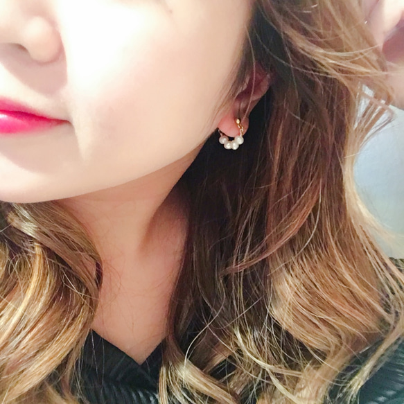 Una Earrings | 淡水珍珠防敏感耳環 (中) 第1張的照片