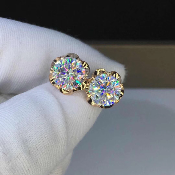 合計2カラット】黄金薔薇 モアサナイト ピアス k18ピンクゴールド  