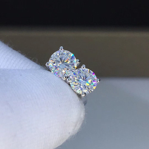 【ネット限定】 合計1カラット 】輝くモアサナイト ダイヤモンド ピアス ピアス アクセサリー