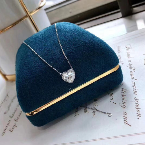 newデザイン】可愛いハートシェイプ モアサナイト ダイヤ ネックレス