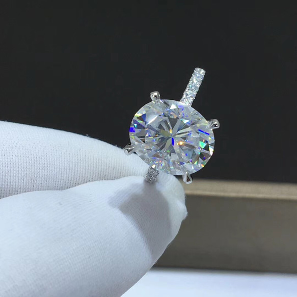 MR18／ 13号 5ct 5カラット 11㎜ モアサナイト リング 925 MR18／ 13号 5ct 5カラット 11㎜ モアサナイト リング 925