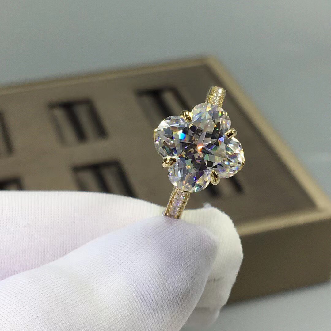 豪華仕様】5カラット クローバー モアサナイト リング K18YG 指輪  