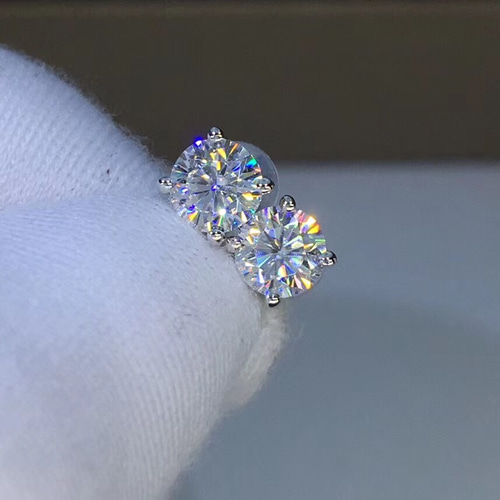 newカラー】ライトブルー モアサナイト ダイヤモンド ピアス k18