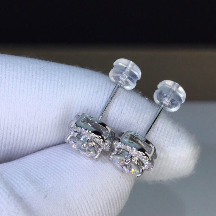 メイン石合計1カラット】輝く モアサナイト ダイヤモンド ピアス