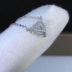 【1カラット 】輝く モアサナイト ダイヤモンド ネックレス 4枚目の画像
