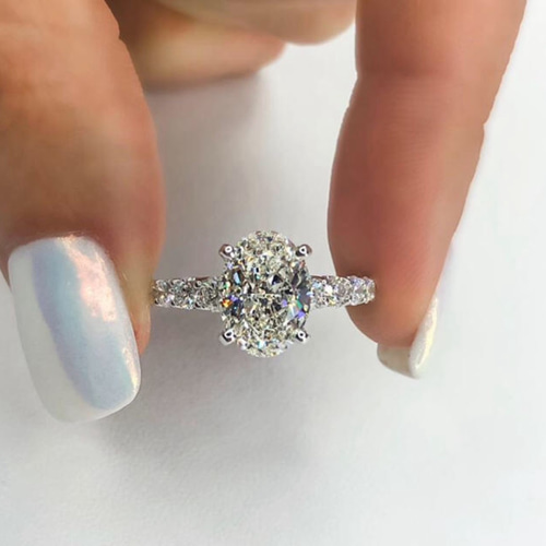 newデザイン】輝くオーバル モアサナイト ダイヤモンド リング k18