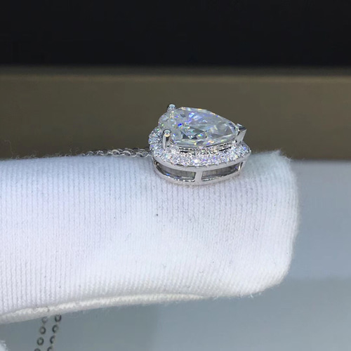 newデザイン】2カラット ペアシェイプ ダイヤ ネックレス K18WG  