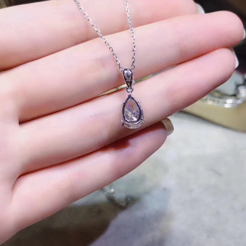 【newデザイン】2カラット　ペアシェイプ  ダイヤ　ネックレス　K18WG newデザイン】2カラットペアシェイプ ダイヤネックレスK18WG