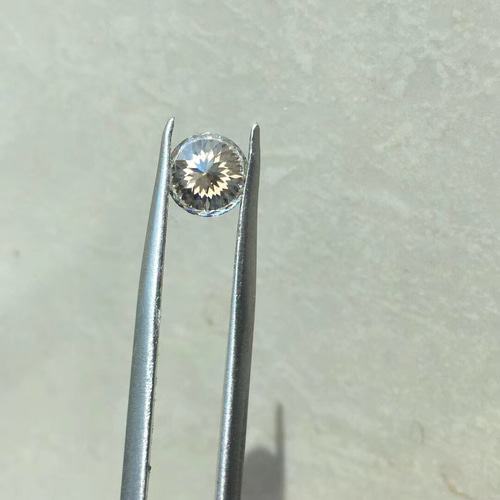 モアサナイト　ルース　裸石　ロシアンカット　百花カット　5ct　ダイヤモンド