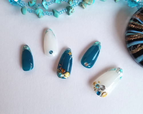 0_9b01fe153ec69f1723bab7b2e319