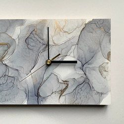 アルコールインク アート 時計　Alcohol ink art Clock 01（Monotone）wood 木製 3枚目の画像