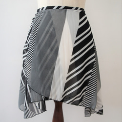 バレエ　ラップスカート[ストライプミックス×ブラックホワイト55-102] W099blackwhite 1枚目の画像