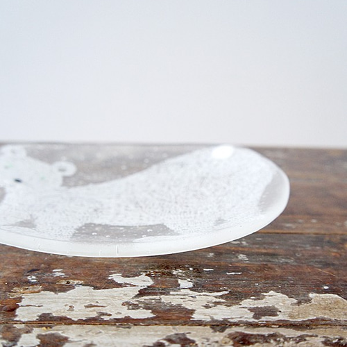 【未使用品】ガラス作家 土井朋子さんのリスのプレート 2枚セット 未使用品】ガラス作家 土井朋子さんのリスのプレート 2枚セット 未