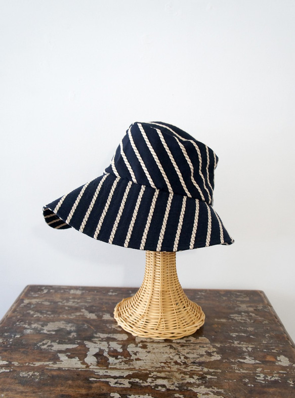 ***SALE***すごく大きいライシャ・ハット[64cmノットストライプ・ネイビーC2921288Navy 1枚目の画像
