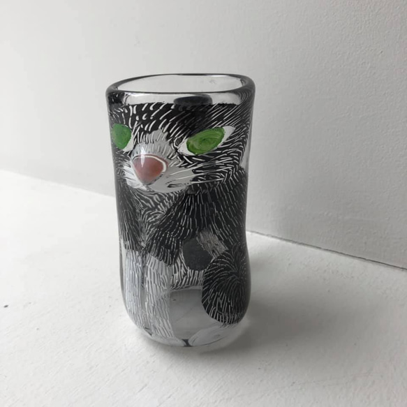 ねこっぷ[ブラック×ホワイト]土井朋子 黒猫H 子猫 cat cup グラス
