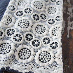 ウールレース・ストール[ウールフラワー・グレー]M531424grey 3枚目の画像