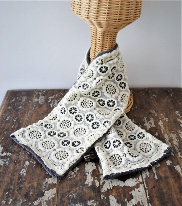 ウールレース・ストール[ウールフラワー・グレー]M531424grey 4枚目の画像