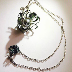 【monokli】chocolate mint flower necklace 1枚目の画像