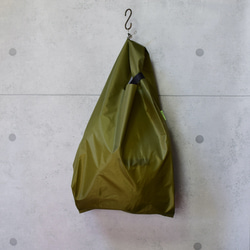 2way環保袋，也可以用作單肩包&lt;Olive&gt;防水和輕便 第5張的照片