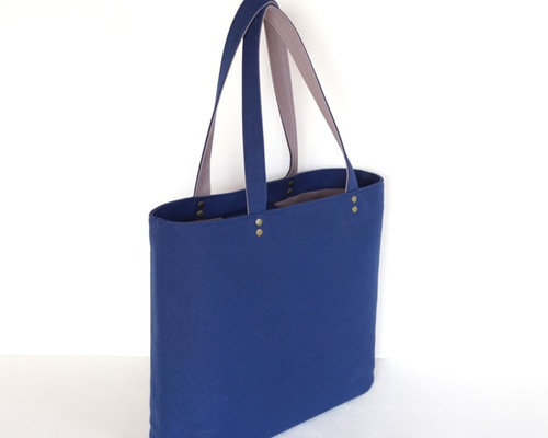 オーバル形のA4横トートバッグ 花紺 倉敷帆布使用 華シリーズ