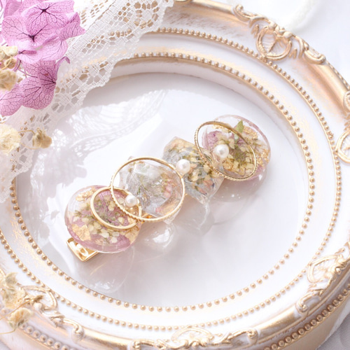 紫陽花 アリッサムのヘアクリップ レジン フラワー ドライフラワー