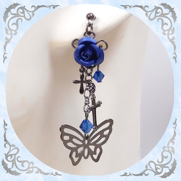 哥特式朋克哥特蘿莉視覺玫瑰和蝴蝶耳環/藍色耳環多變，蝴蝶角色扮演等。 第3張的照片