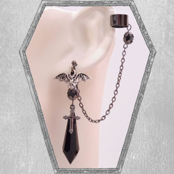 コウモリ 蝙蝠 十字架 クロス 黒 ブラック イヤーカフス＆ピアス