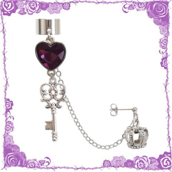 心型鑰匙鑰匙皇冠皇冠紫色耳環一隻耳朵耳環萬聖節角色扮演 第2張的照片