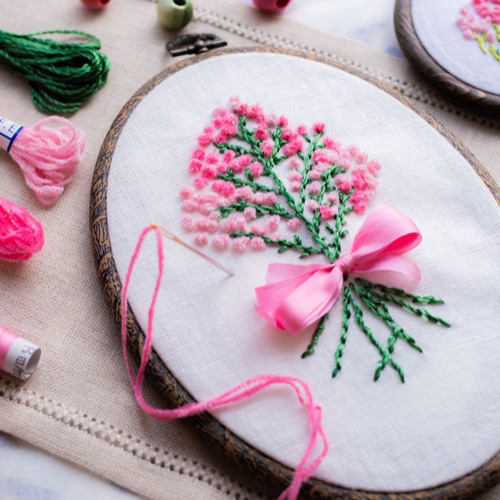 カリフォルニアローズの花刺繍制作キット【大枠】_A.F.E 11