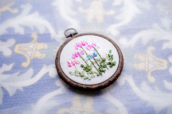 レンゲの花刺繍制作キット_A.F.E18〜シルクリボンで簡単に刺繍できる花刺繍シリーズ〜 8枚目の画像