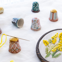 ミモザの花の刺繍製作キット_A.F.E 01  〜オリジナルモール糸で簡単に刺繍できる花刺繍シリーズ〜 3枚目の画像