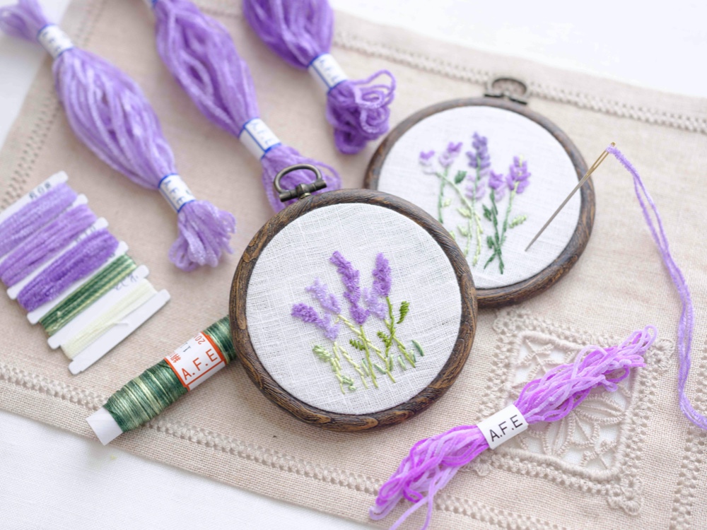 new❤️お花の刺繍見本ページ❤️20分の1ドール　アウトフィット