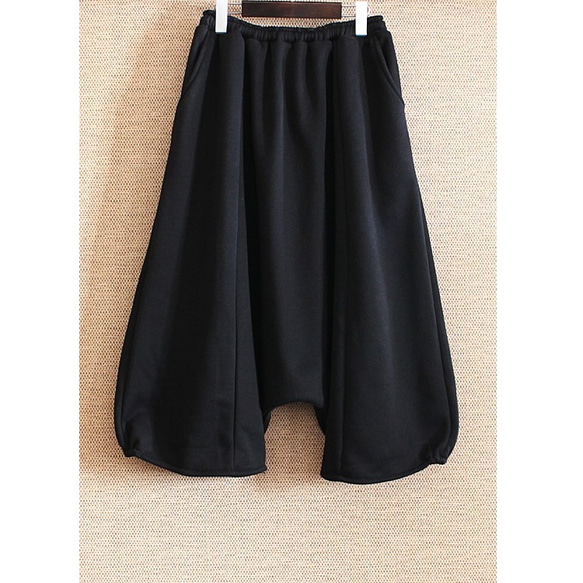 10月18日補貨 x 4 *輕盈保暖 *抓絨內襯 *女性圓潤輪廓 *成人燈籠褲 *黑色 第7張的照片