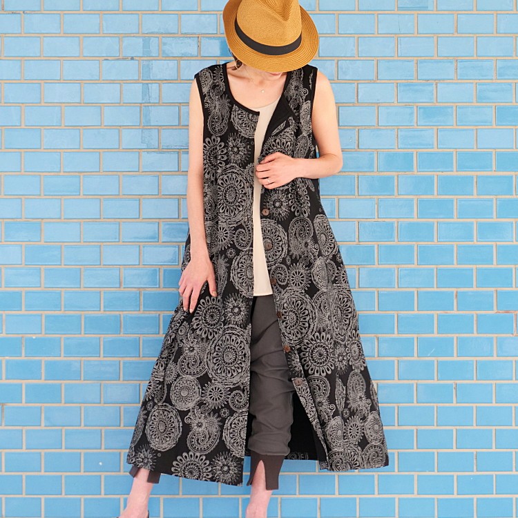 3/26再販＊オリジナル生地＊着丈2展開＊羽織としても◎サークルフラワーモチーフ×ペイズリー柄＊ワンピース＊ブラック