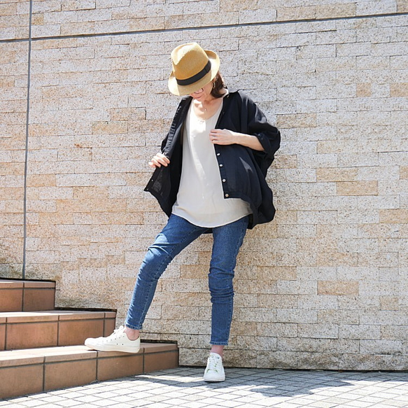 再次上架 x 3 * 非常適合夏季外套 ◎ 非常適合混搭 * 蝙蝠袖襯衫 * 寬鬆上衣 * 開襟衫 * 薄款 * 黑色 第3張的照片